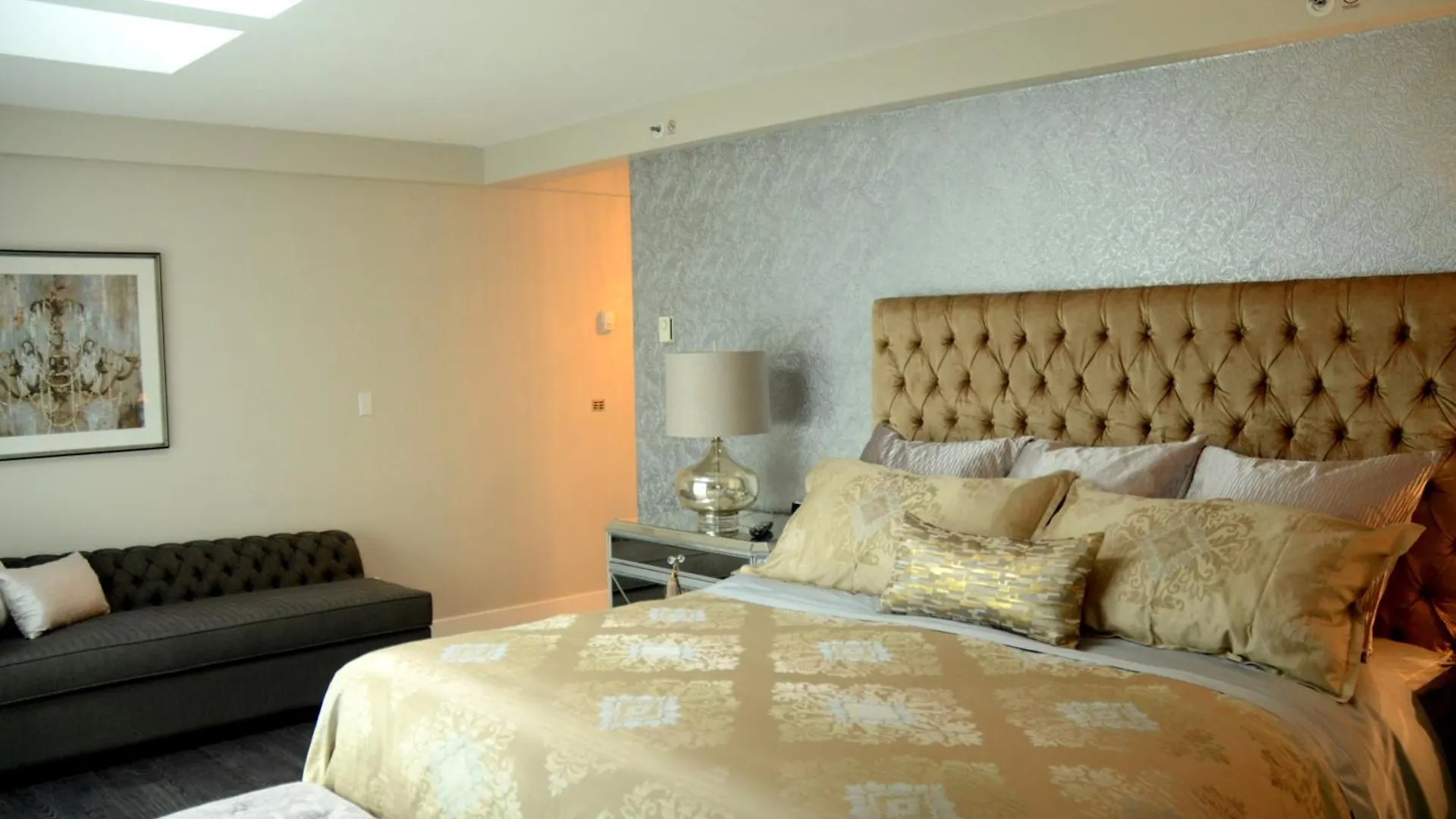 Rosellen Suites At Stanley Park Vancouver 3*,  Kanada