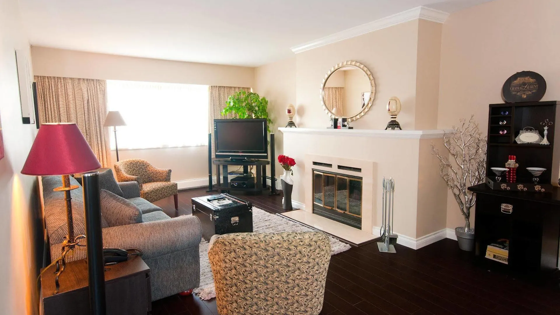 Rosellen Suites At Stanley Park Vancouver