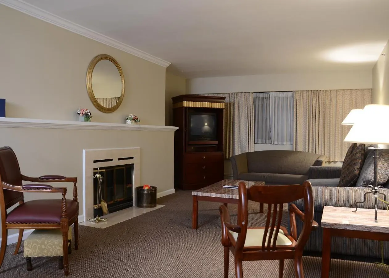 Rosellen Suites At Stanley Park Vancouver Aparthotel